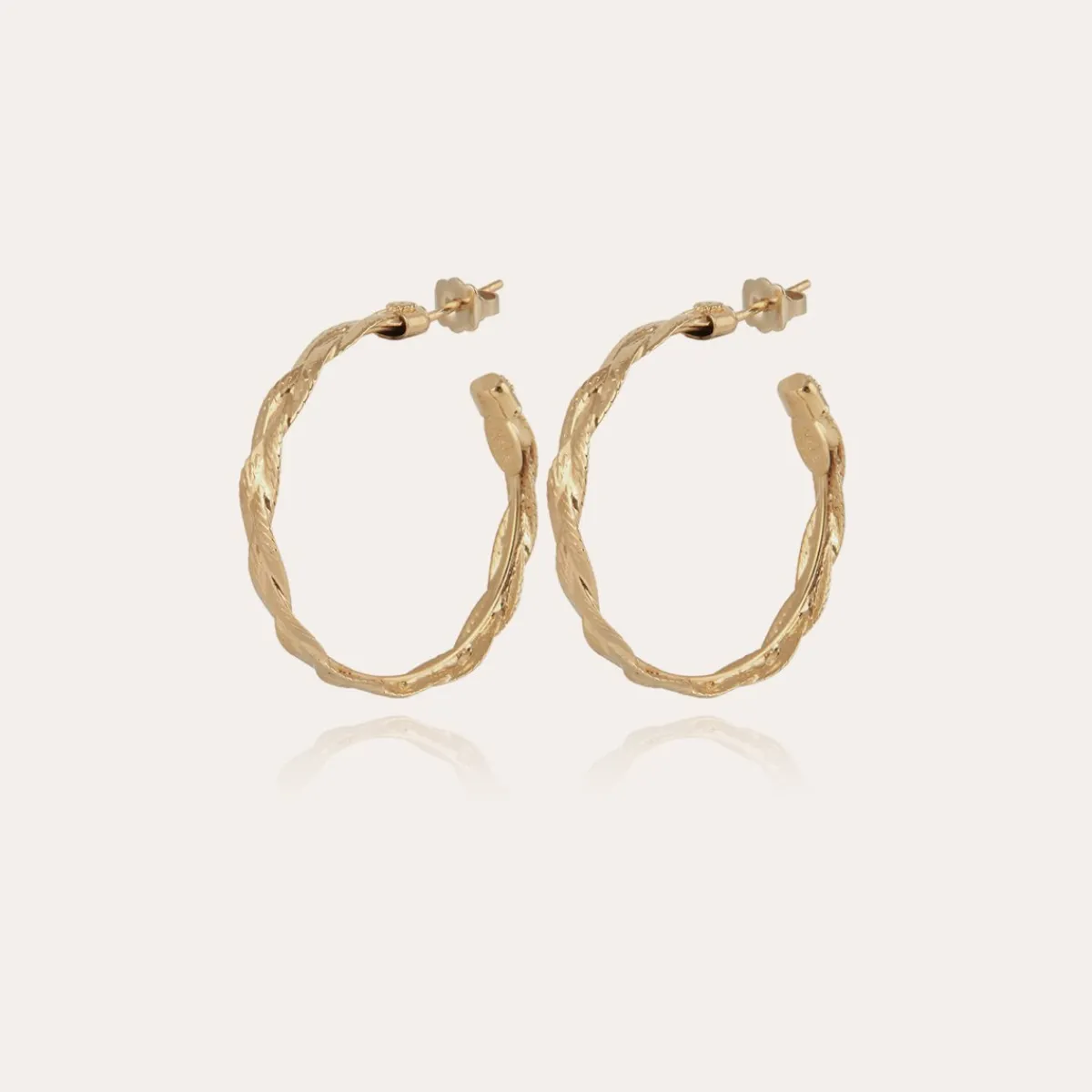 Shop Gas Bijoux Tresse hoop earrings small size gold NOCOLOR